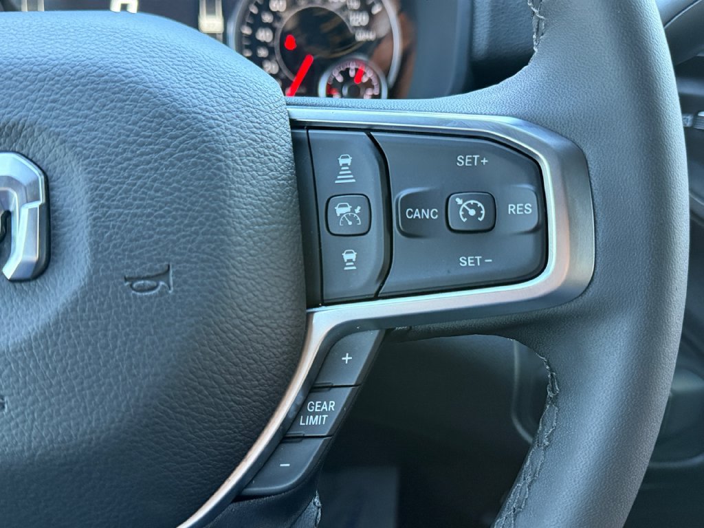 Used 2025 RAM 2500 Tradesman AWD/4WD image 37