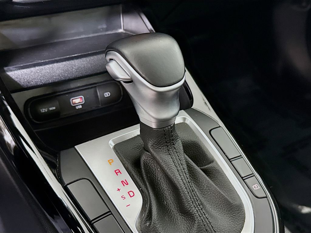 Used 2023 Kia Forte GT-Line w/ GT-Line Technology Package FWD image 11
