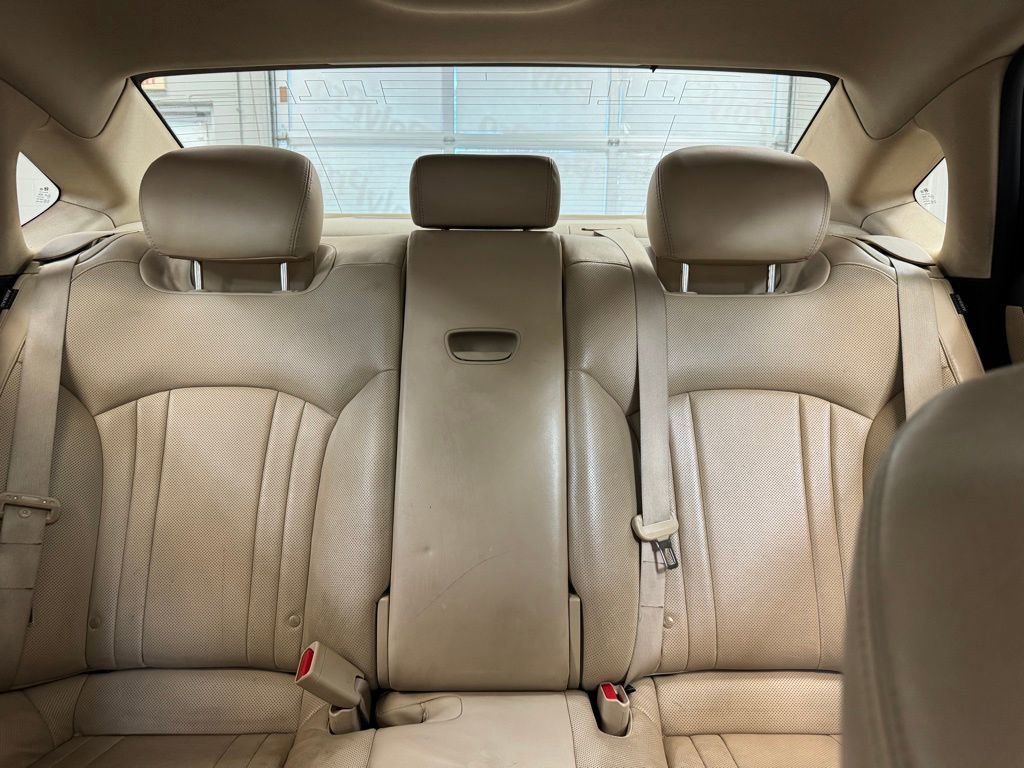 Used 2015 Hyundai Genesis 3.8 w/ Option Group 02 image 14