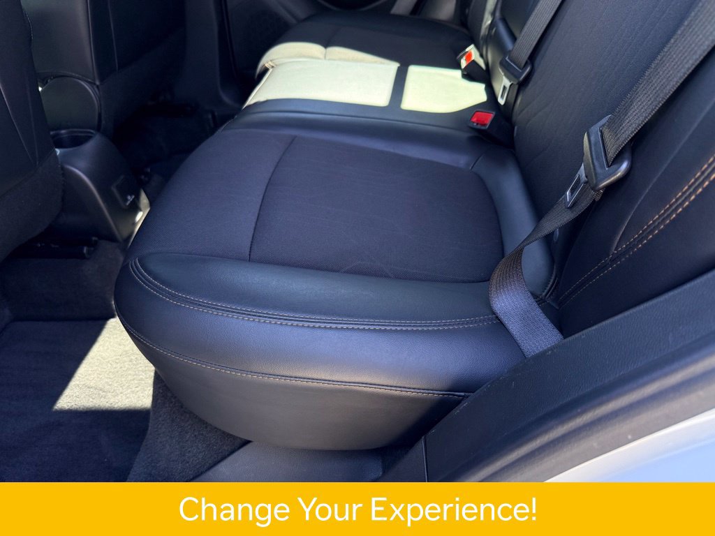 Used 2022 Chevrolet Trax LT w/ Sport Edition FWD image 16