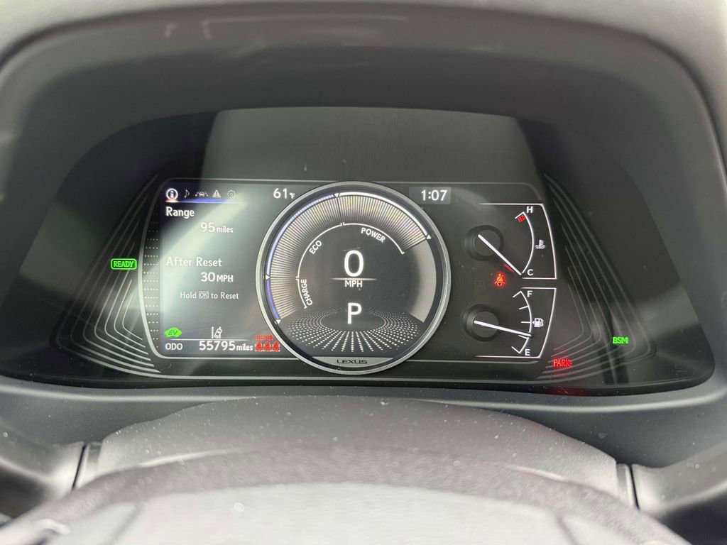 Used 2020 Lexus UX 250h w/ Premium Package AWD/4WD image 31