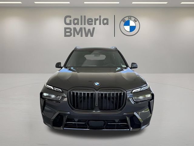 Certified 2026 BMW X7 xDrive40i w/ M Sport Package AWD/4WD image 3