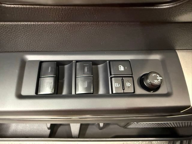 Certified 2025 Toyota Tundra SR5 AWD/4WD image 11