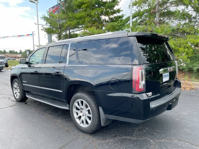 Used 2017 GMC Yukon XL Denali w/ Open Road Package AWD/4WD image 3