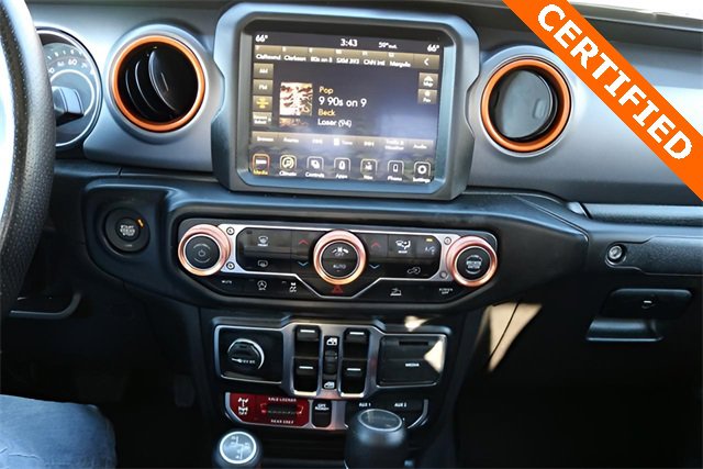 Used 2022 Jeep Gladiator Mojave w/ Trailer Tow Package image 20