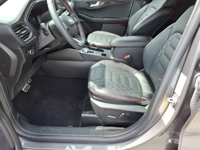 Certified 2024 Ford Escape ST-Line Elite w/ Premium Technology Package image 18