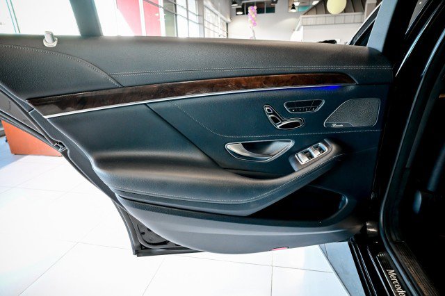 Used 2019 Mercedes-Benz S 450 4MATIC Sedan image 19