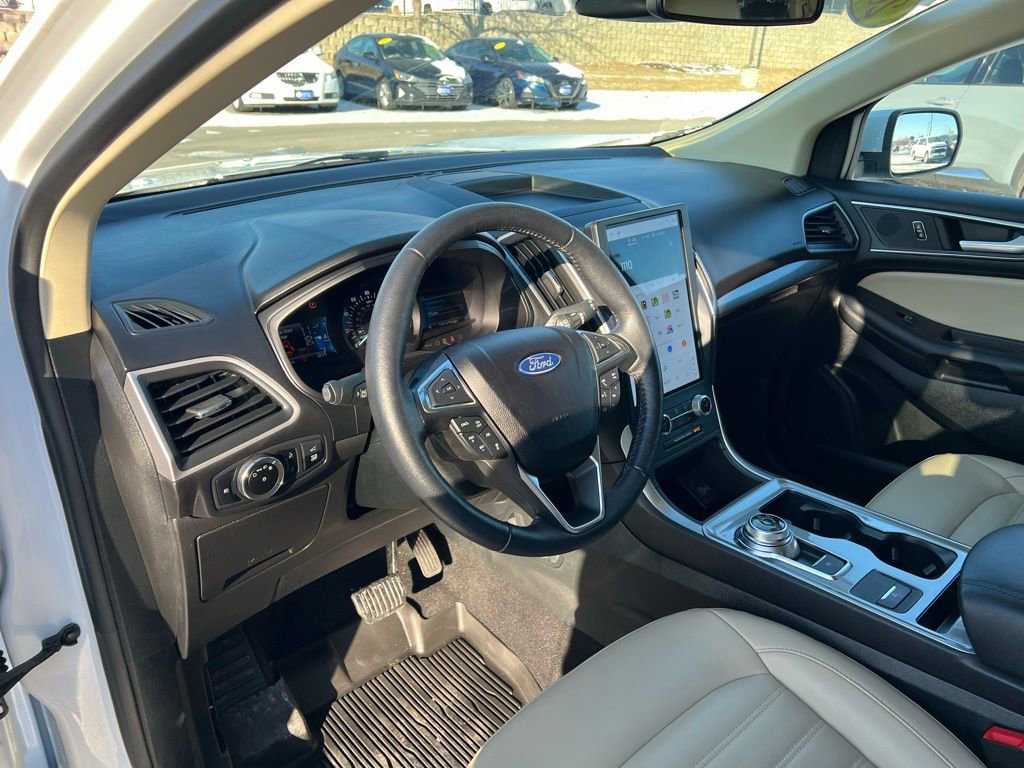Used 2023 Ford Edge SEL w/ Convenience Package image 17