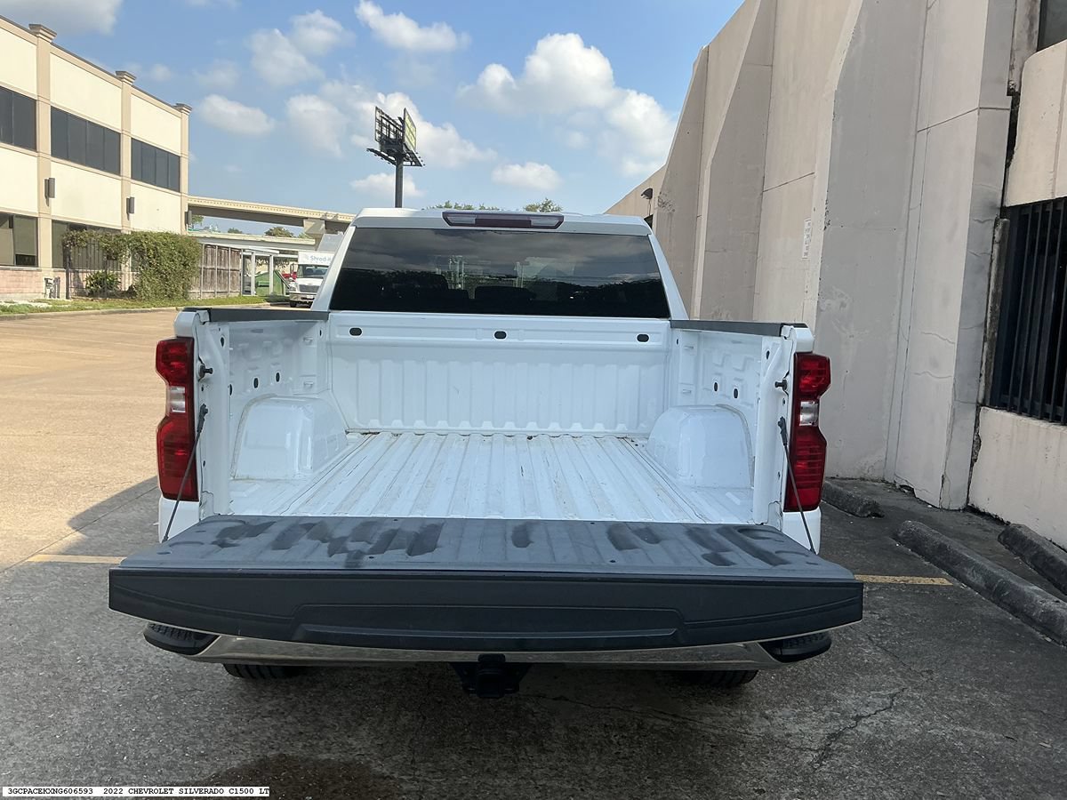 Used 2022 Chevrolet Silverado 1500 LT RWD image 12