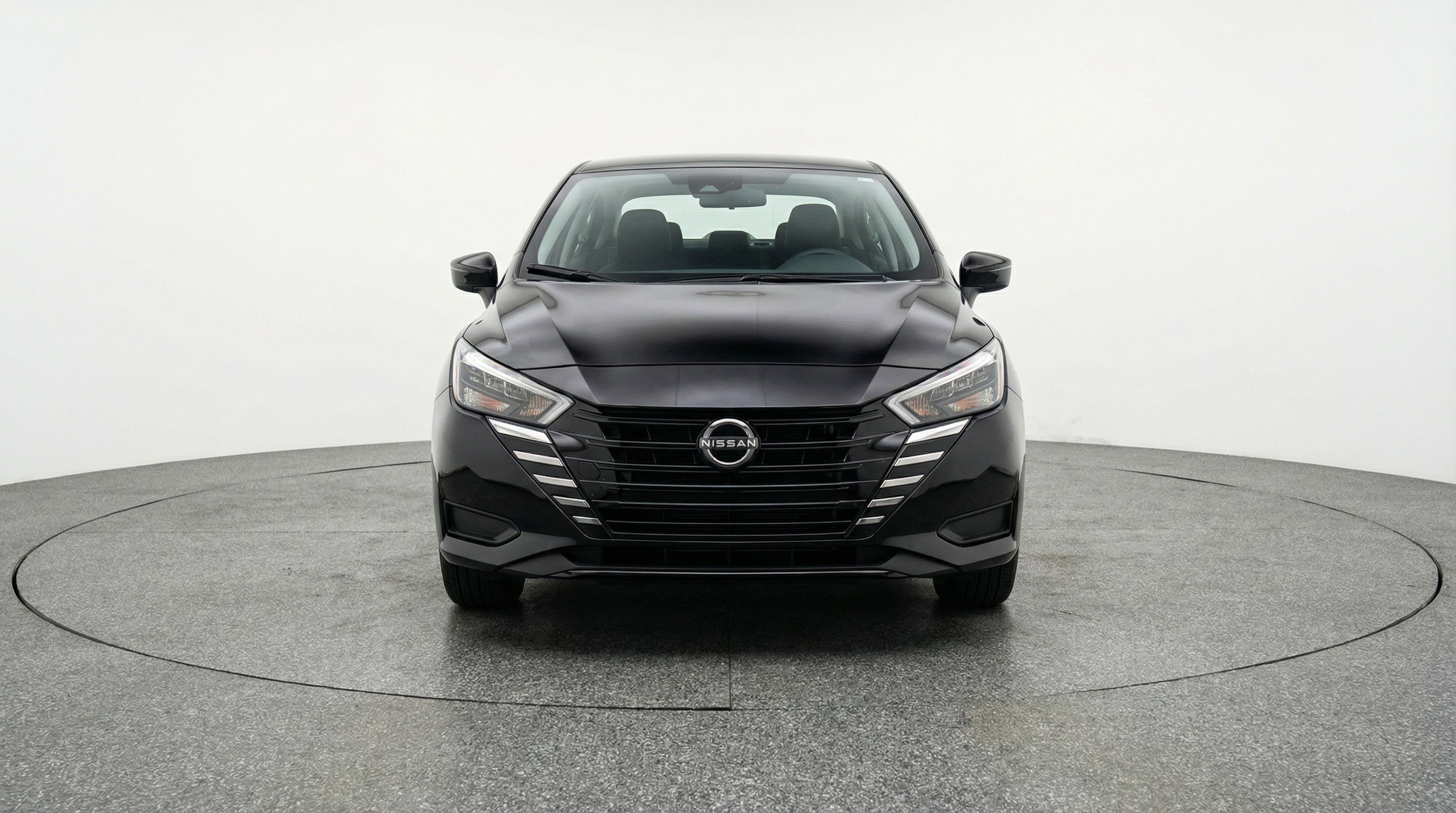 Used 2025 Nissan Versa SV FWD image 2