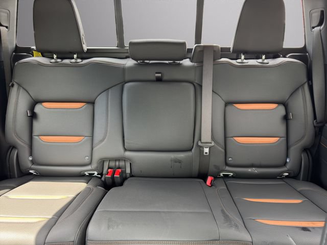 New 2026 GMC Sierra 1500 AT4 w/ AT4 Premium Package AWD/4WD image 21