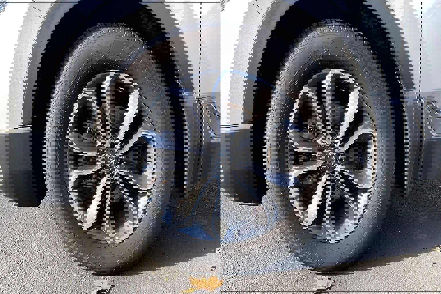 Used 2022 Honda CR-V EX-L image 12