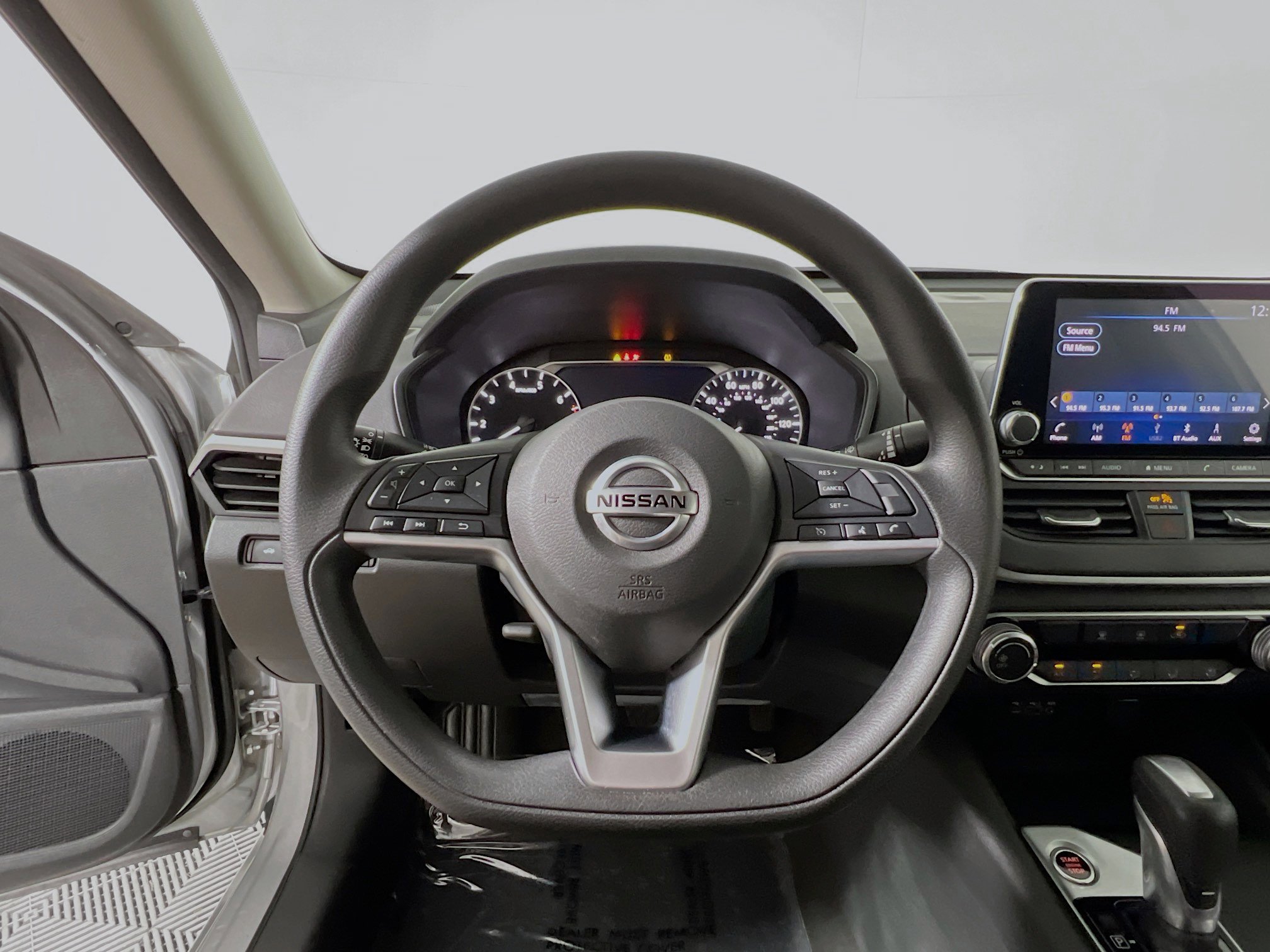 Used 2022 Nissan Altima 2.5 SV AWD/4WD image 18