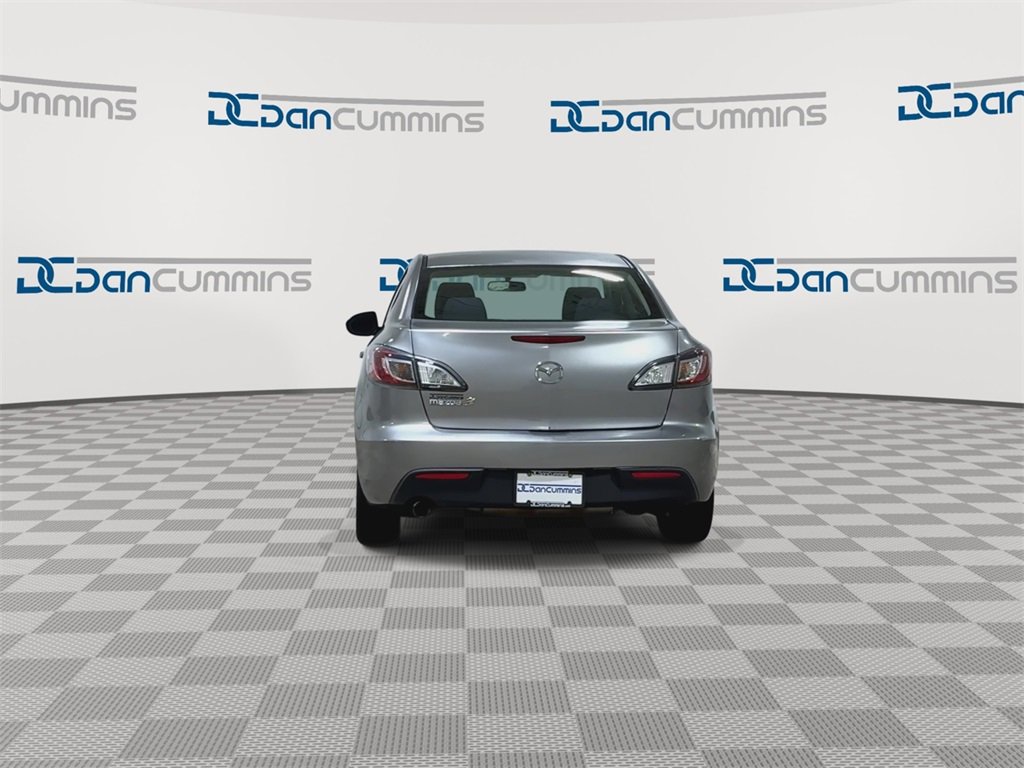 Used 2011 MAZDA MAZDA3 i Touring image 8