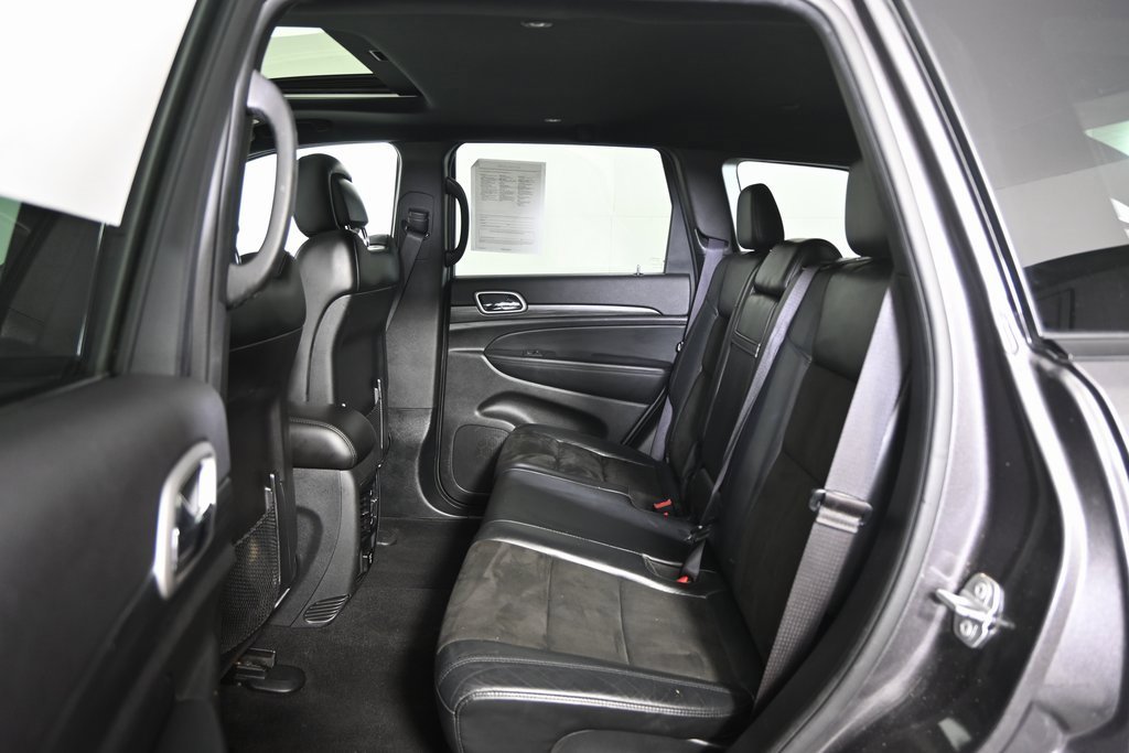 Used 2021 Jeep Grand Cherokee Laredo X image 17