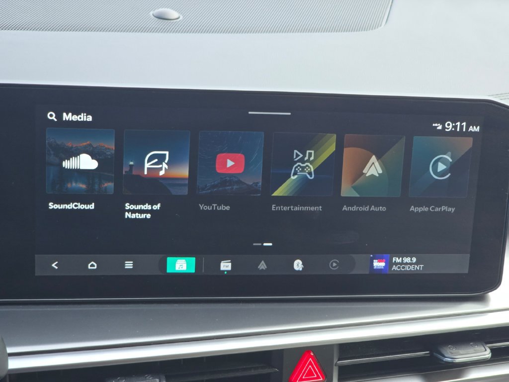 Certified 2025 Kia Sorento EX FWD image 23
