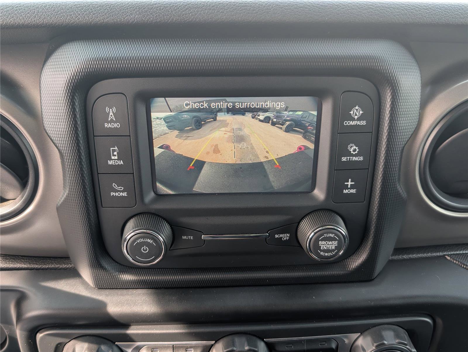 Used 2020 Jeep Wrangler Willys image 28