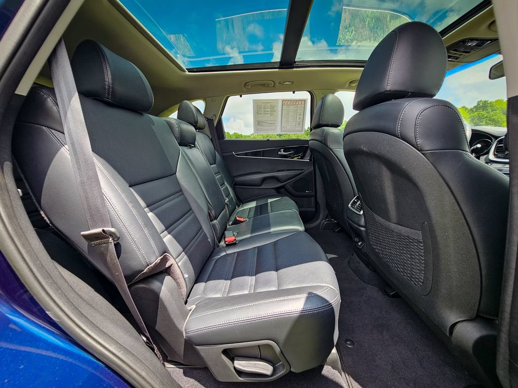 Used 2019 Kia Sorento EX w/ EX Touring Package FWD image 42