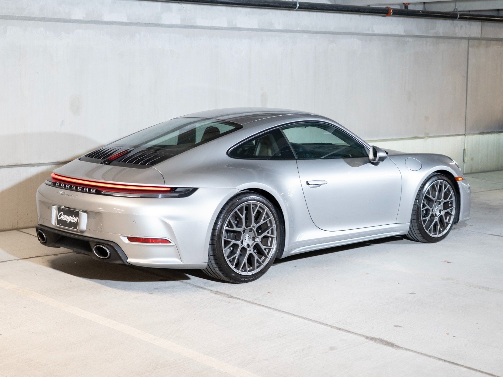 Certified 2025 Porsche 911 Carrera S RWD image 9