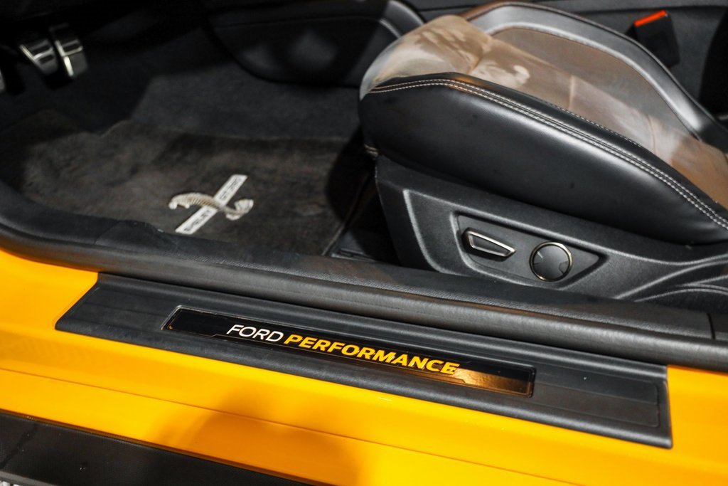 Used 2019 Ford Mustang Shelby GT350 w/ Technology Package image 36