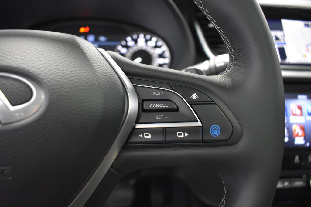 Used 2025 INFINITI QX50 Sport AWD/4WD image 31