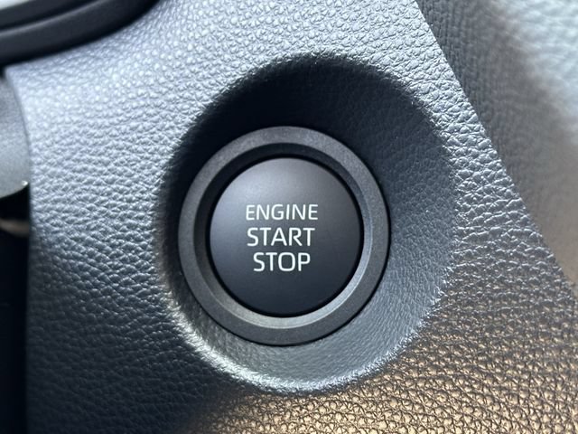Certified 2026 Toyota Corolla Cross LE FWD image 23