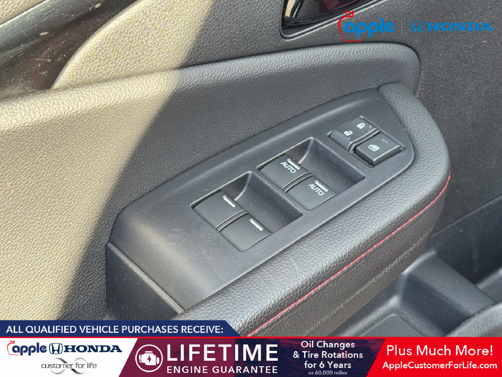 Used 2024 Honda Passport Black Edition image 9