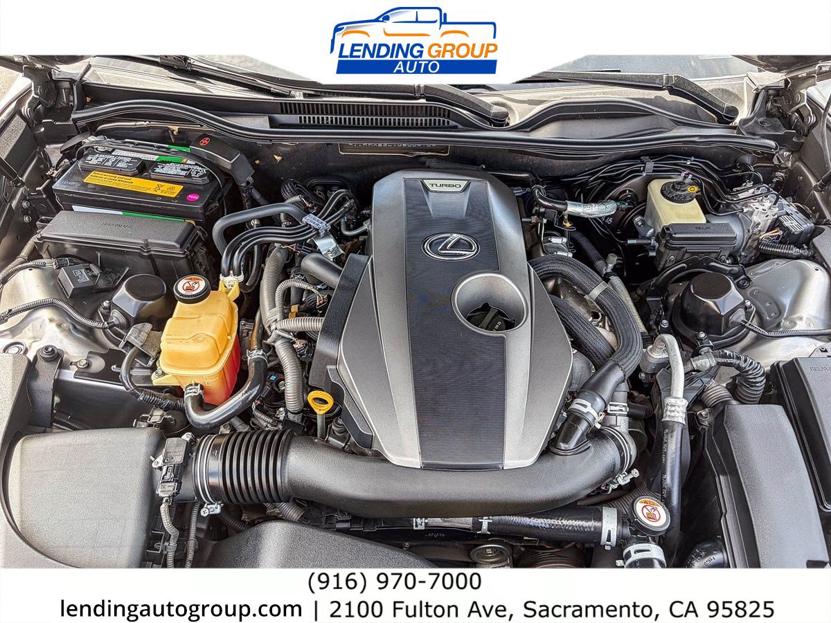 Used 2016 Lexus RC 200t RWD image 25