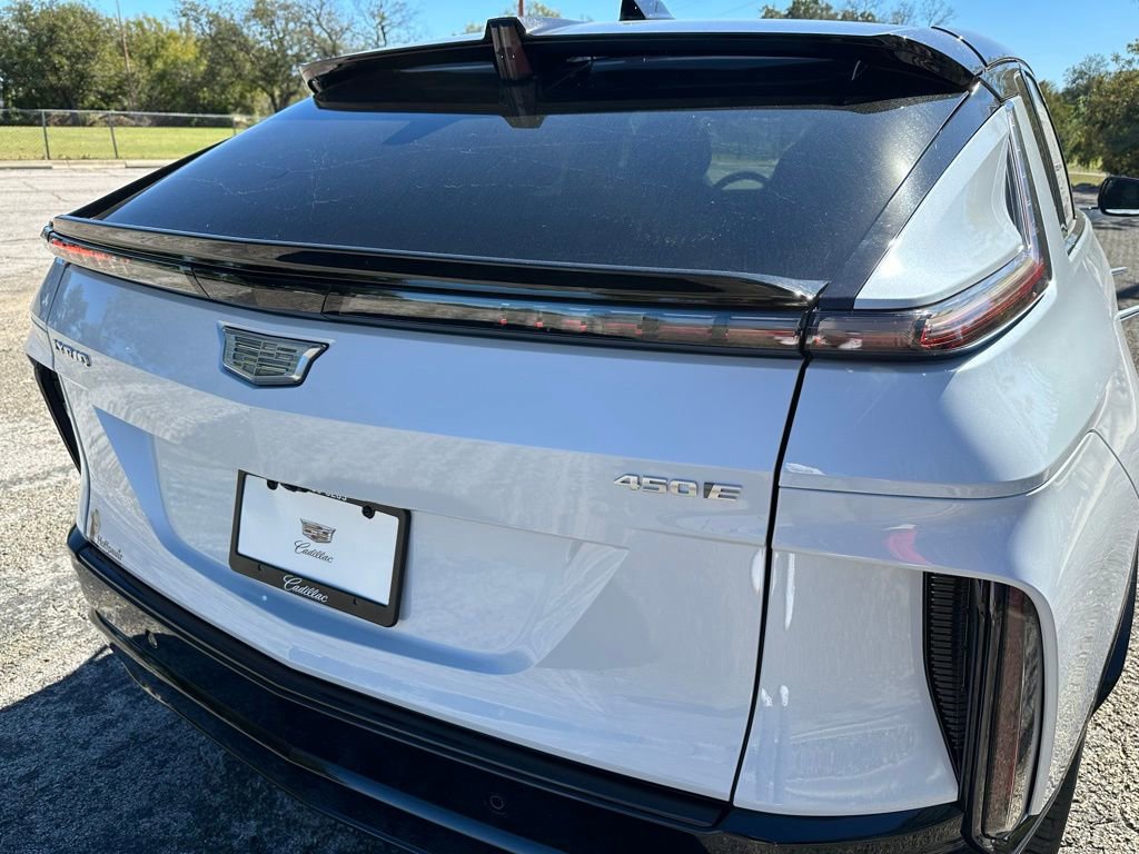 New 2026 Cadillac Lyriq Sport image 7