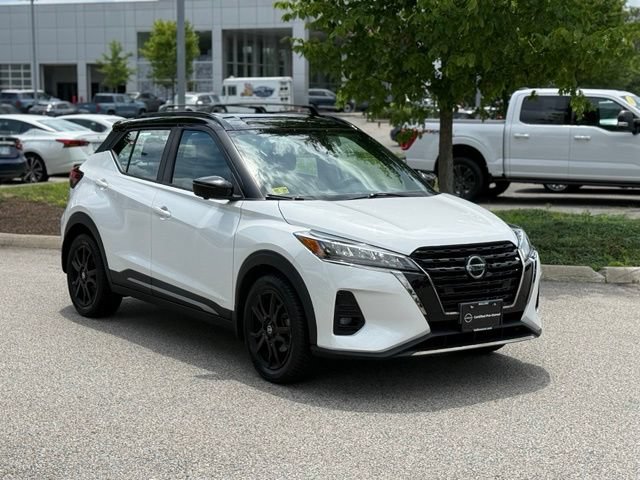 Certified 2021 Nissan Kicks SR w/ SR Premium Package FWD image 6
