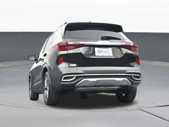 Used 2023 Kia Seltos EX image 45