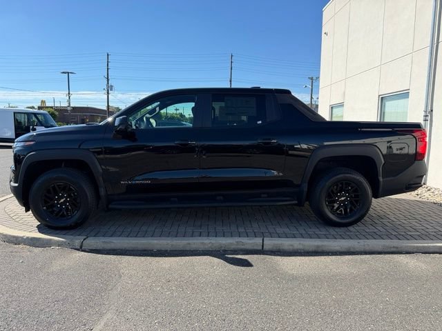 Certified 2024 Chevrolet Silverado EV W/T AWD/4WD image 5