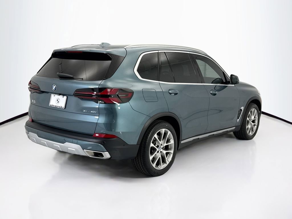 Certified 2024 BMW X5 xDrive40i w/ Premium Package AWD/4WD image 5