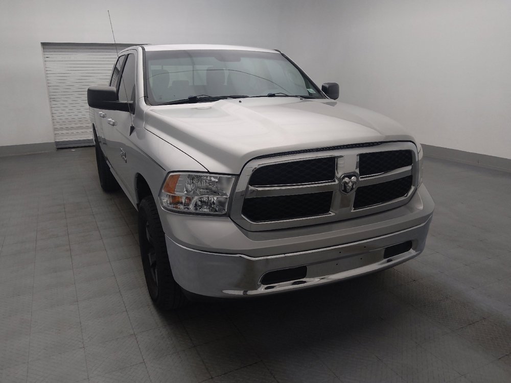 Used 2017 RAM 1500 Classic SLT RWD image 13