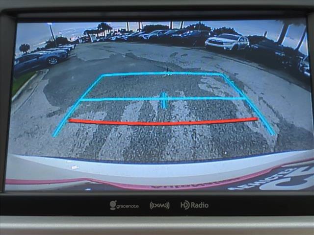 Certified 2017 Toyota Highlander XLE AWD/4WD image 13