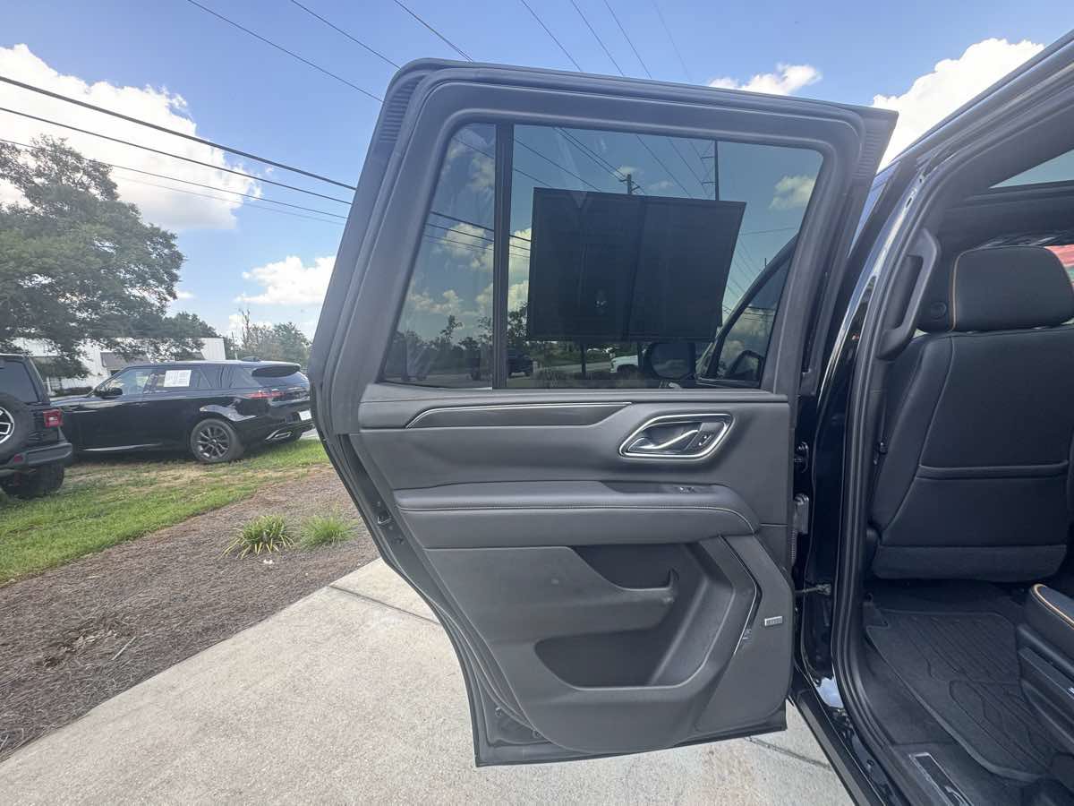 Used 2021 GMC Yukon AT4 AWD/4WD image 26
