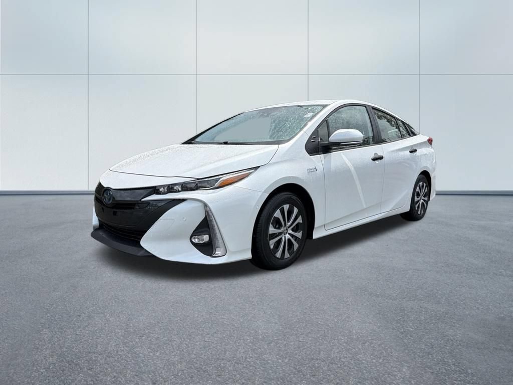 Used 2021 Toyota Prius Prime Limited FWD image 2