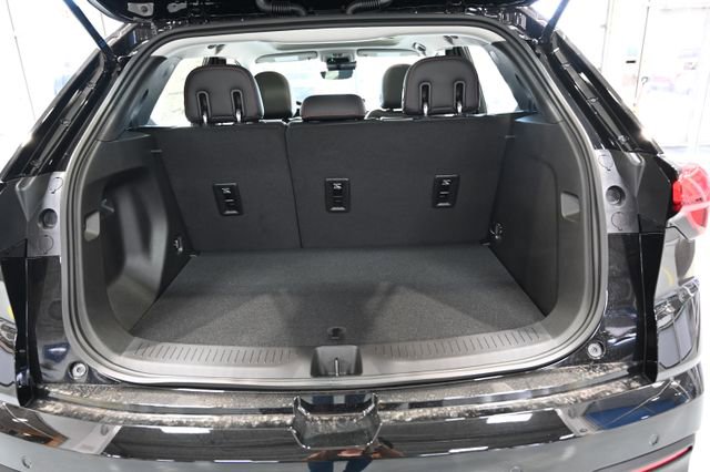 New 2027 Chevrolet Bolt RS w/ Technology Package FWD image 29