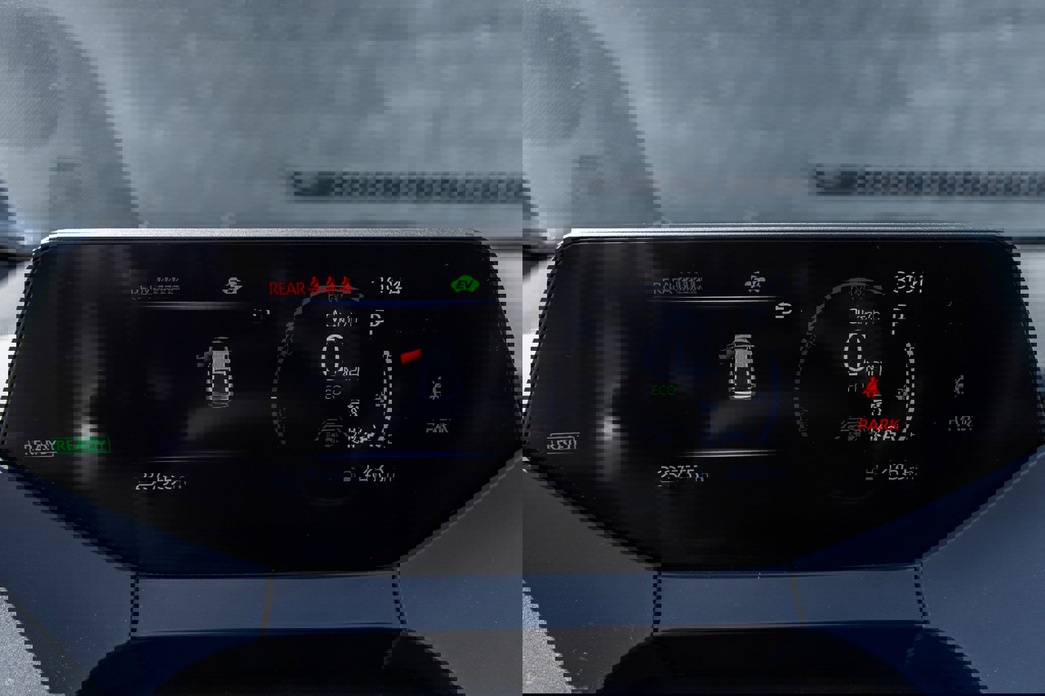 Used 2025 Toyota Prius LE image 27