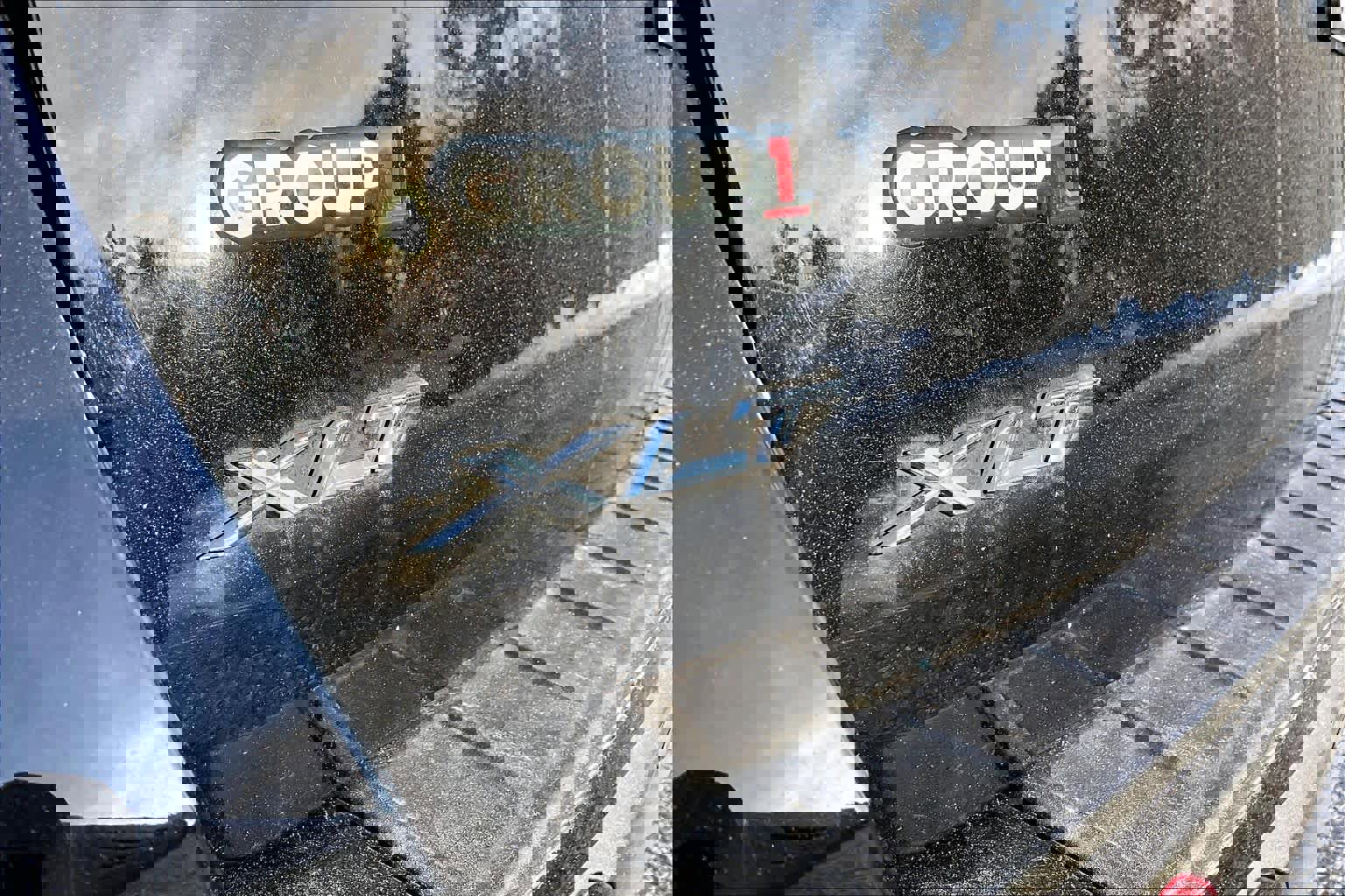 Used 2021 Ford Explorer XLT w/ Equipment Group 202A image 10