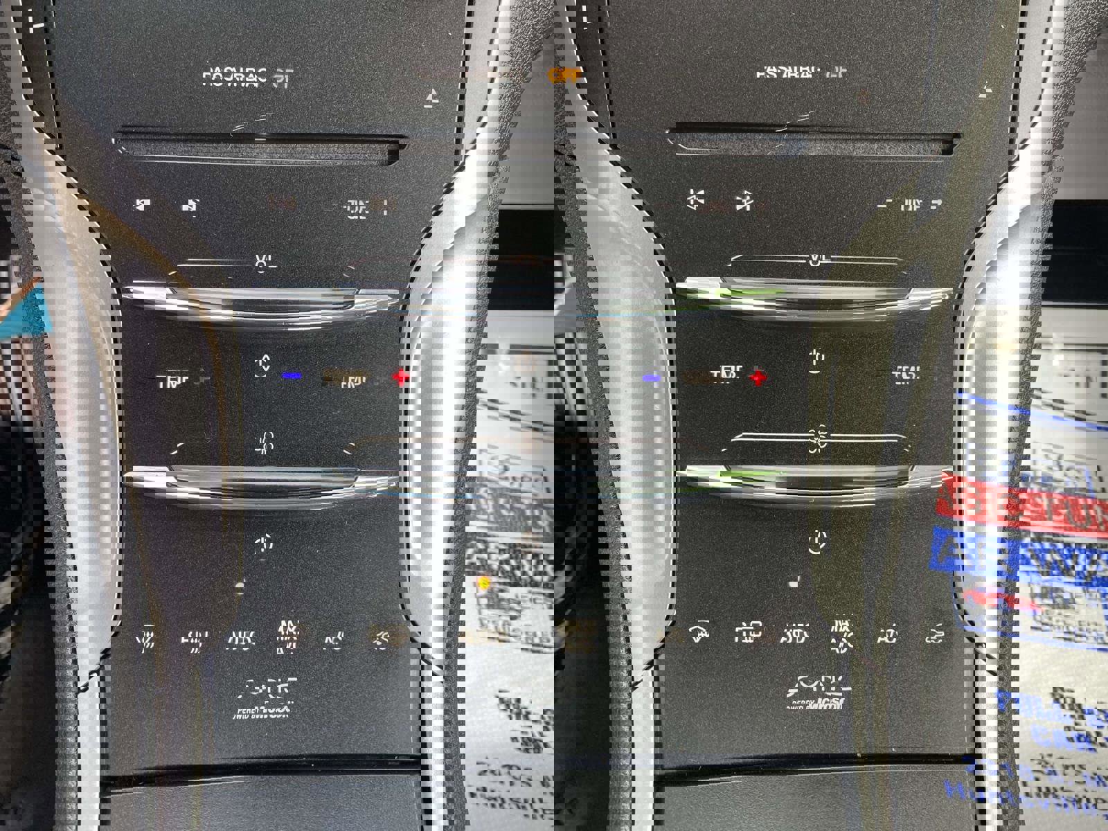 Used 2013 Lincoln MKZ Hybrid image 26