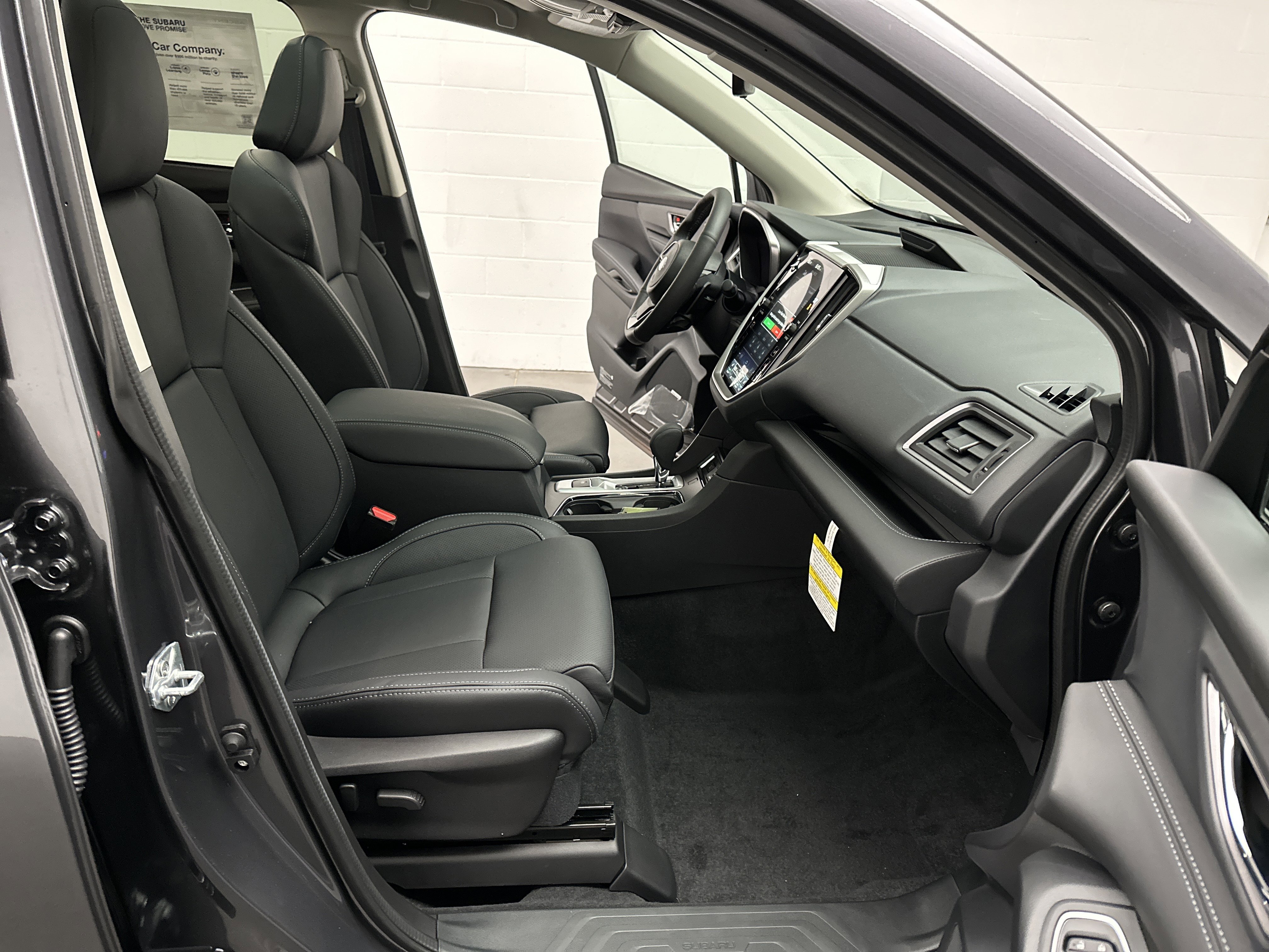 New 2025 Subaru Ascent Limited w/ Popular Package #2 image 27