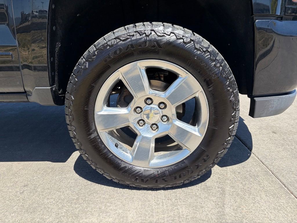 Used 2018 Chevrolet Silverado 1500 LT w/ All Star Edition AWD/4WD image 9