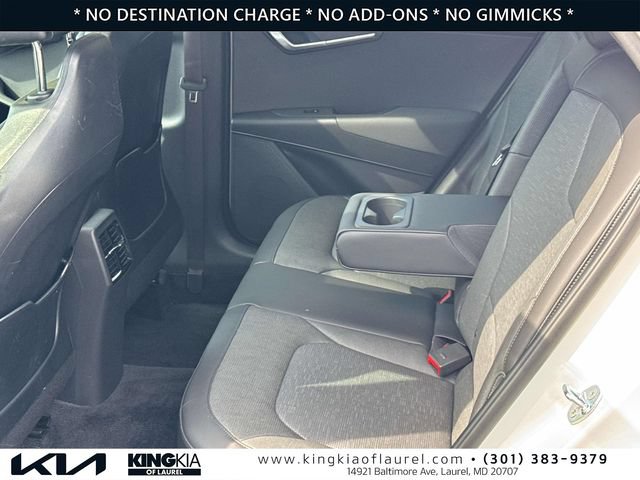 Used 2025 Kia Niro FWD image 18