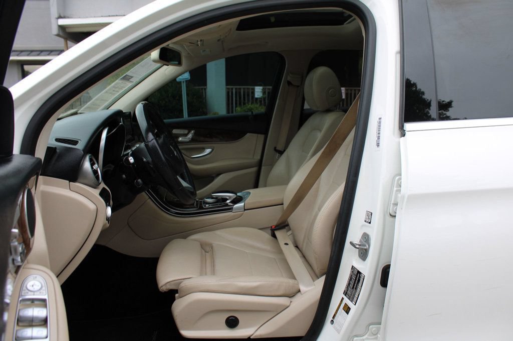 Used 2017 Mercedes-Benz GLC 300 image 12