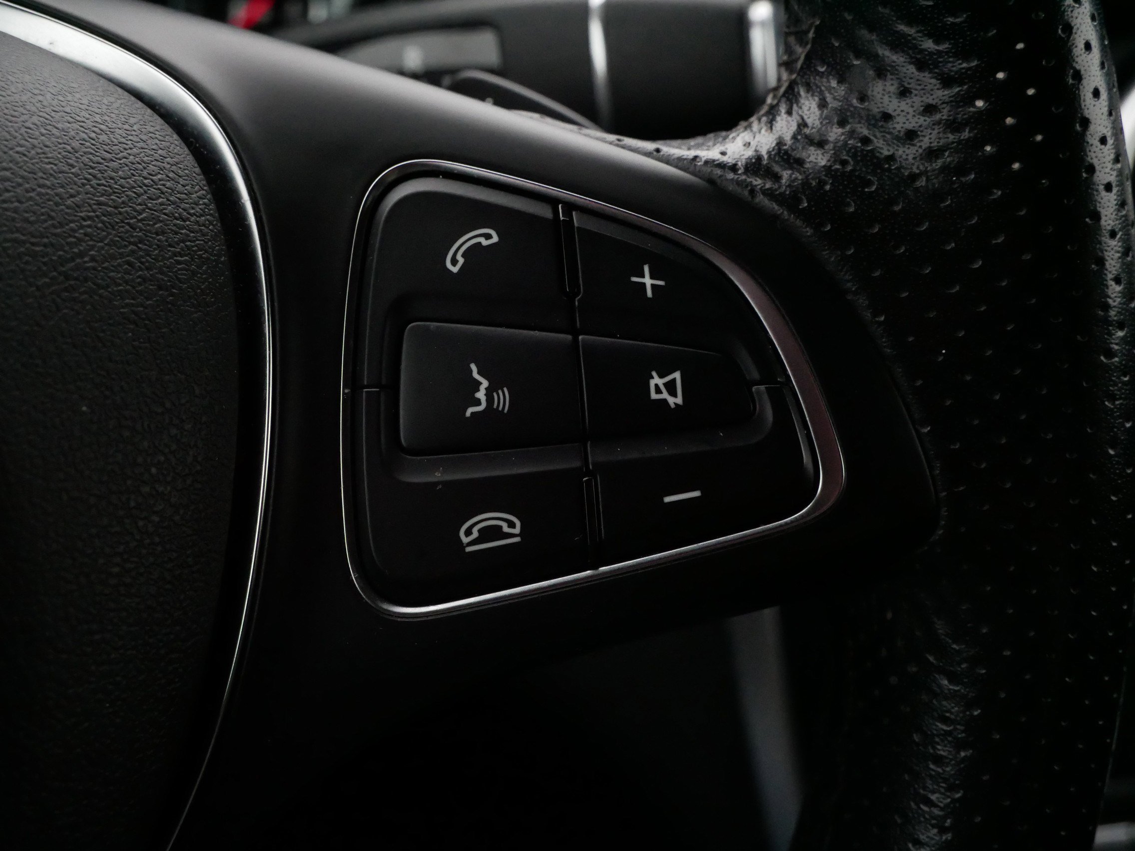 Used 2019 Mercedes-Benz GLA 250 4MATIC image 26