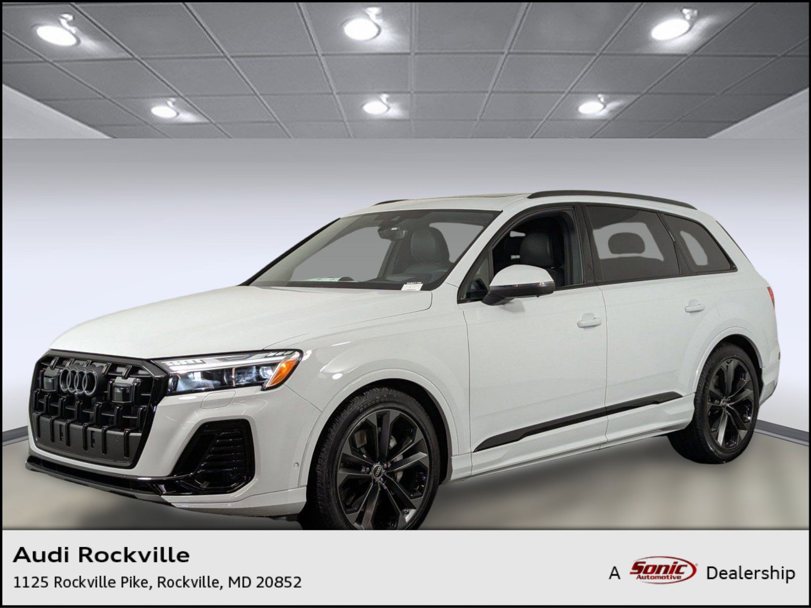 New 2025 Audi Q7 3.0T Prestige