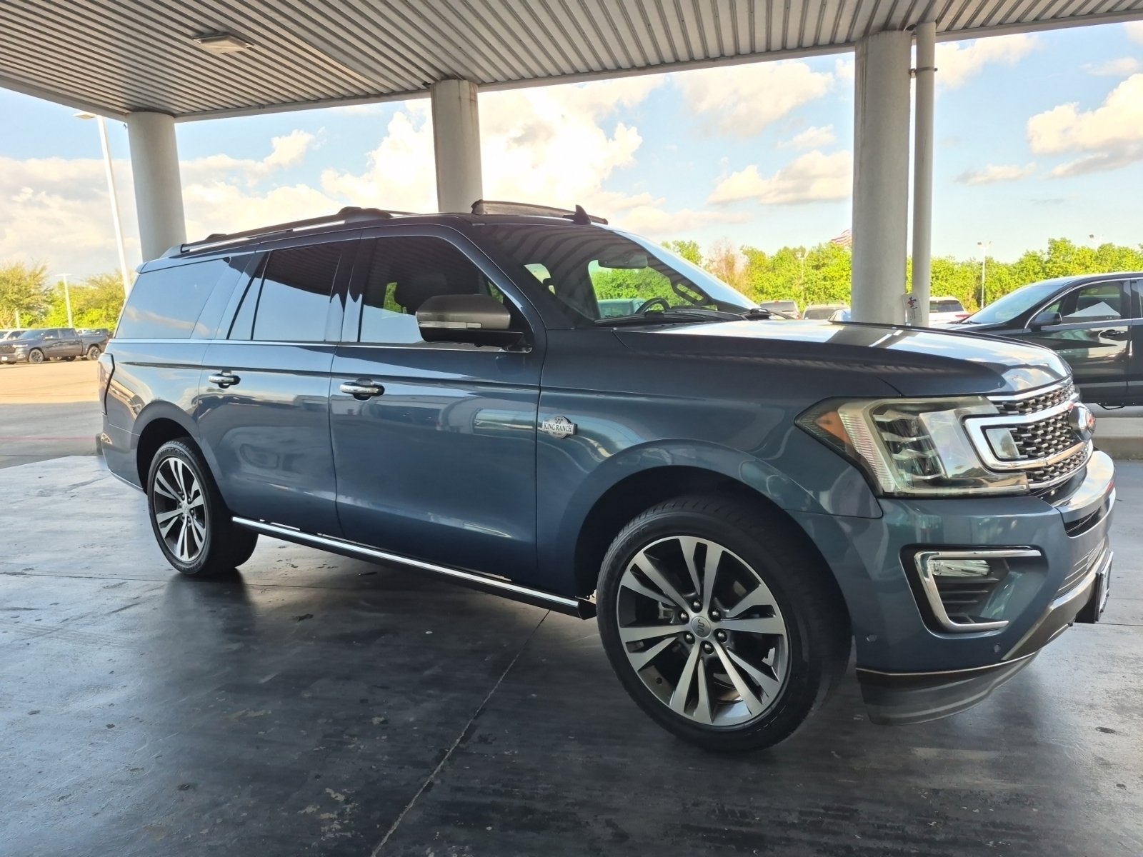 Used 2020 Ford Expedition Max King Ranch w/ Cargo Package RWD image 4
