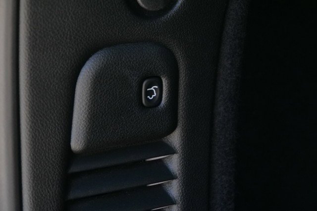 Used 2023 Dodge Durango R/T image 32