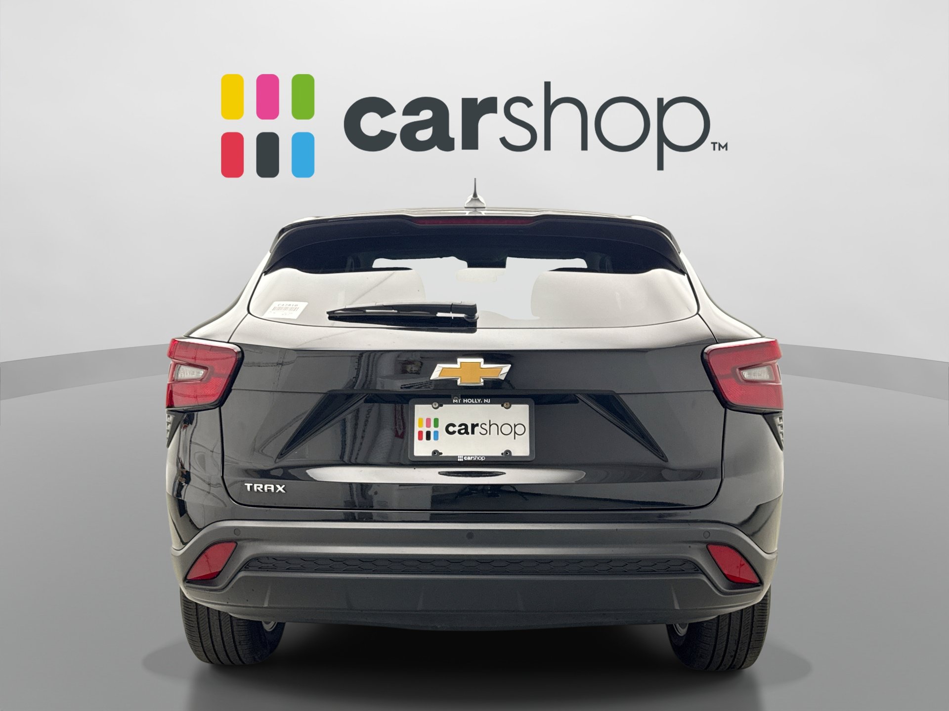 Used 2024 Chevrolet Trax LS w/ LS Convenience Package FWD image 4